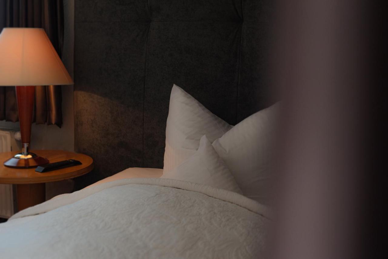 Hotel Das Kleine Ritz Fellbach Dış mekan fotoğraf