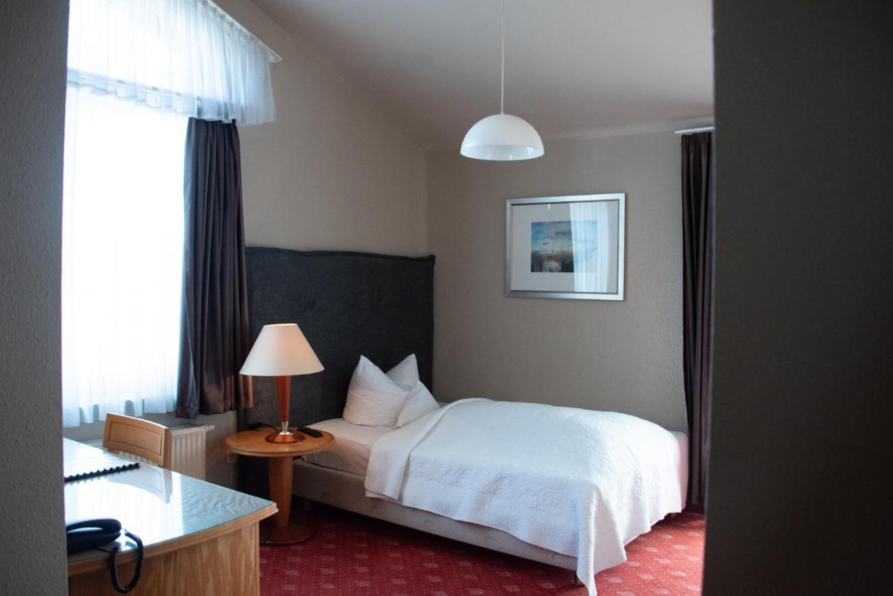 Hotel Das Kleine Ritz Fellbach Dış mekan fotoğraf